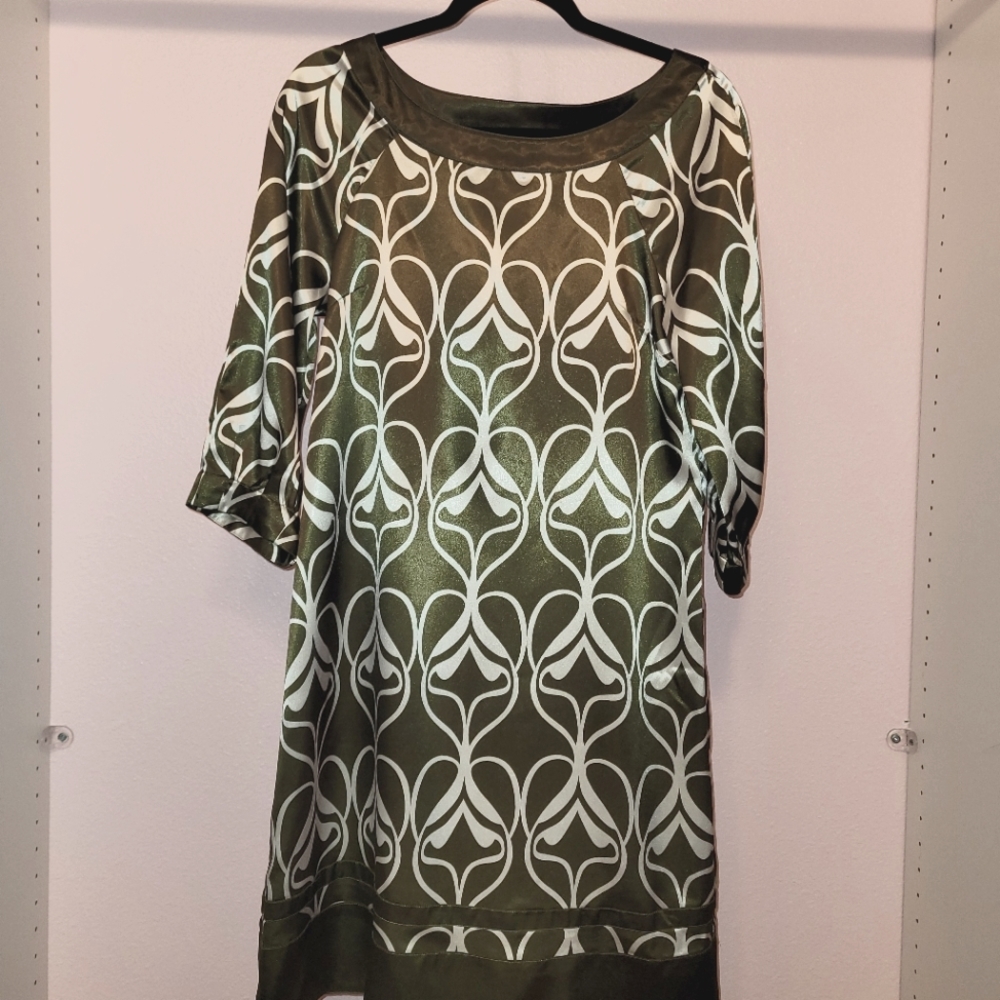 H&M Olive and Cream Dress Size 8